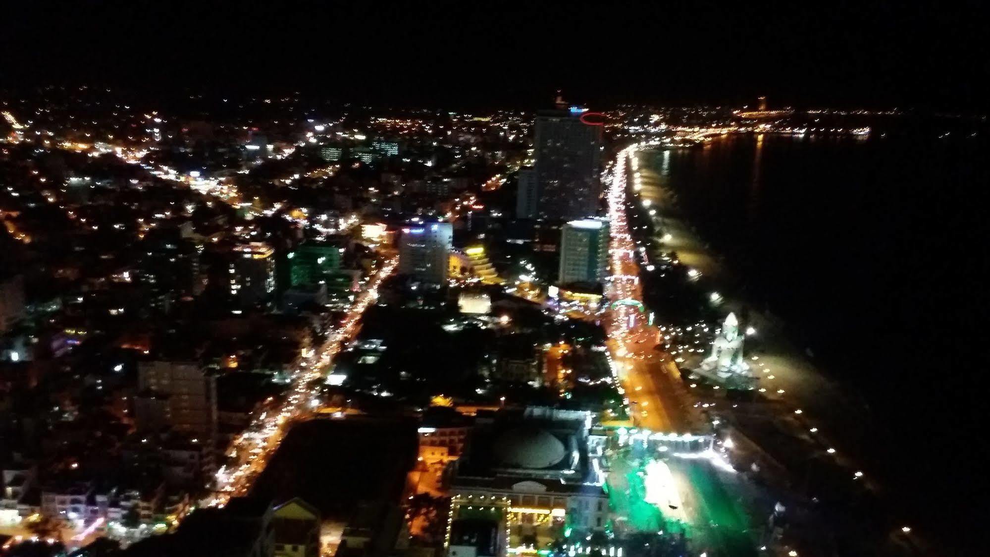 Nha Trang Star Beach Apartments Bagian luar foto